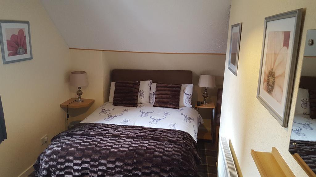 Pitfaranne Guest House Inverness Exterior foto